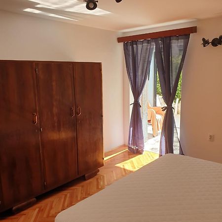 Pem 2 Apartment Pula Exterior photo
